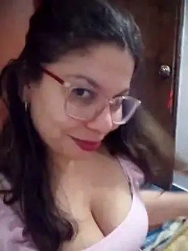 Snapshot of Carliina_Soussa chatting on 05-29-26, 11:11 Carliina Soussa online show from 05-29-26, 11:11
