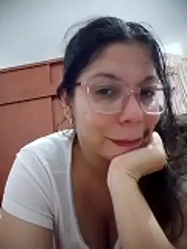 Carliina Soussa online show from 04-14-26, 11:43