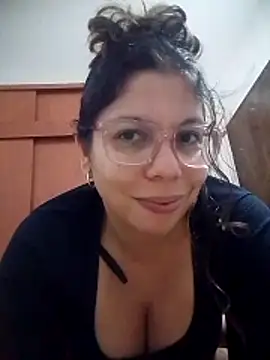 Carliina Soussa online show from 04-16-26, 02:12