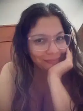 Snapshot of Carliina_Soussa chatting on 05-18-26, 05:13 Carliina Soussa online show from 05-18-26, 05:13