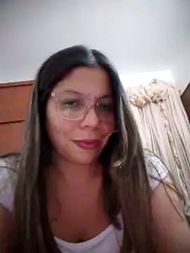 Carliina Soussa online show from 12-21-25, 12:35