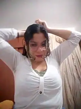 Carliina Soussa online show from 01-12-26, 02:29