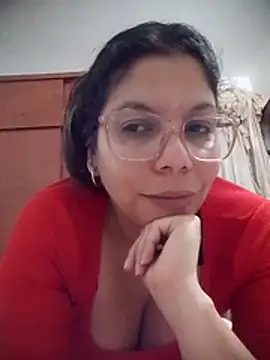 Carliina Soussa online show from 06-26-26, 10:37