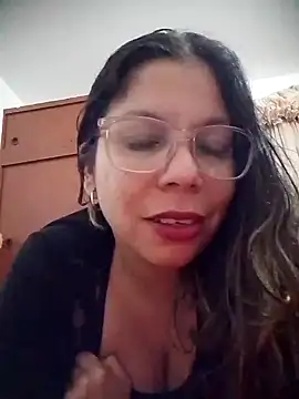 Carliina Soussa online show from 06-07-26, 01:00