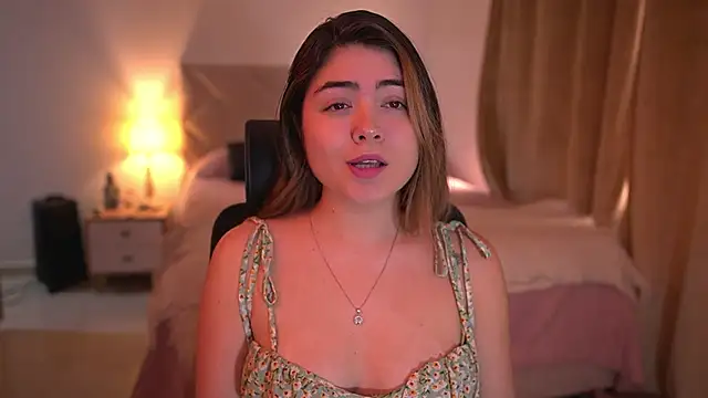 Lau Bee online show from 05-10-26, 03:47