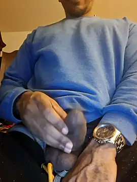 bigboytoy912 online show from 04-21-26, 01:42