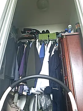 bigboytoy912 online show from 05-12-26, 08:48