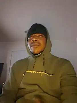 bigboytoy912 online show from 04-04-26, 05:36