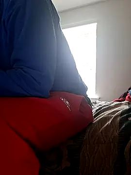 bigboytoy912 online show from 04-18-26, 07:07