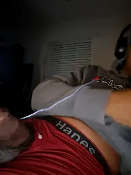 bigboytoy912 online show from 05-05-26, 09:12