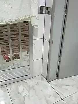 Miilyduarte online show from 02-22-25, 02:39