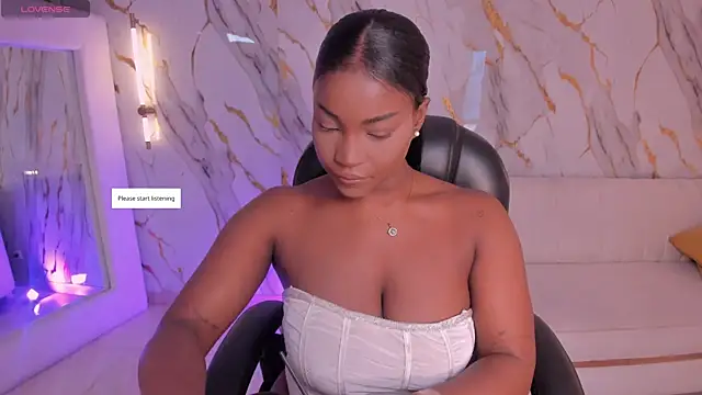 SavannahStorm online show from 04-30-26, 12:12