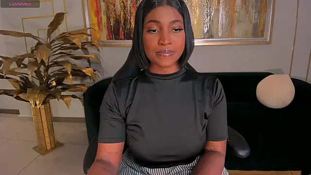 SavannahStorm online show from 10-29-25, 02:49