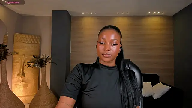 SavannahStorm online show from 11-20-25, 12:06