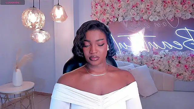 SavannahStorm online show from 04-03-26, 12:11