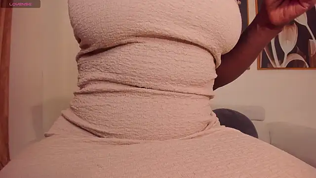 SavannahStorm online show from 11-10-25, 08:58