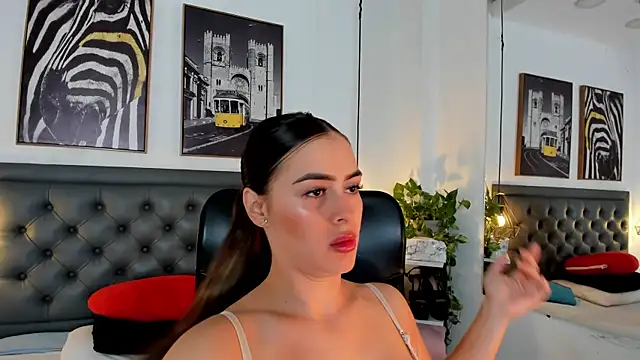 Snapshot of alicee_cooper chatting on 02-22-25, 12:51 alicee cooper online show from 02-22-25, 12:51