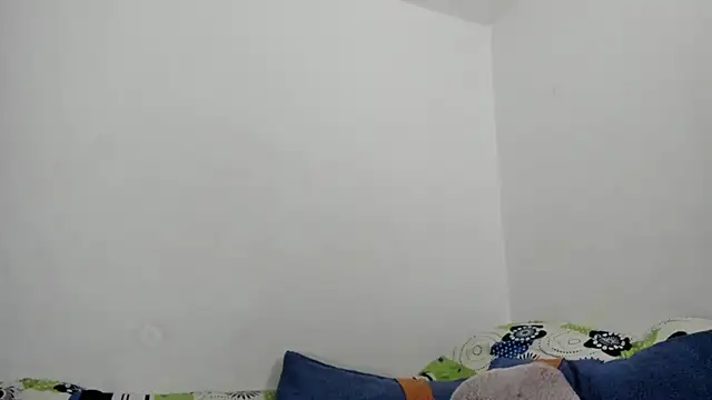 Snapshot of Nathaly_love96 chatting on 01-13-25, 07:20 Nathaly love96 online show from 01-13-25, 07:20