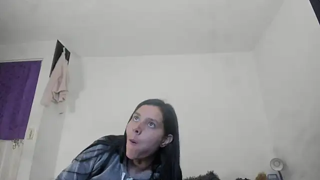Snapshot of Nathaly_love96 chatting on 09-10-25, 05:12 Nathaly love96 online show from 09-10-25, 05:12