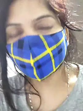 Snapshot of illay_love chatting on 03-18-25, 03:12 illay love online show from 03-18-25, 03:12