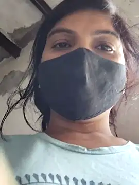 illay love online show from 11-15-25, 07:01