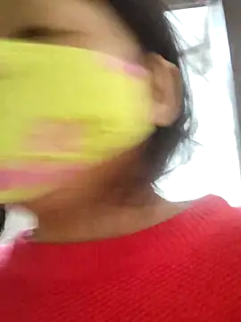 illay love online show from 12-18-25, 03:55