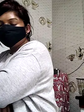 illay love online show from 12-14-25, 10:32