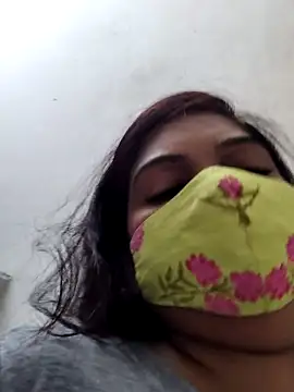 Snapshot of illay_love chatting on 09-22-25, 04:18 illay love online show from 09-22-25, 04:18