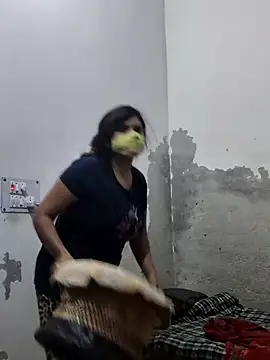 illay love online show from 12-17-25, 03:39