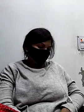 illay love online show from 11-30-25, 06:30