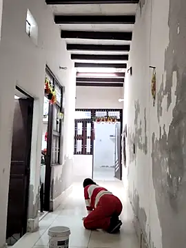 illay love online show from 12-19-25, 04:05