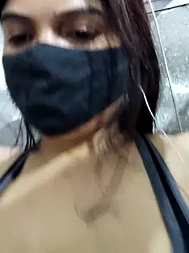 illay love online show from 04-14-26, 05:40