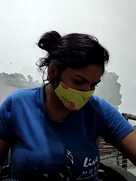 illay love online show from 11-24-25, 04:01