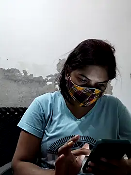 Snapshot of illay_love chatting on 10-10-25, 01:56 illay love online show from 10-10-25, 01:56