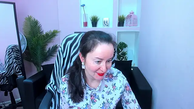 Ninasaaaa online show from 02-28-25, 02:53