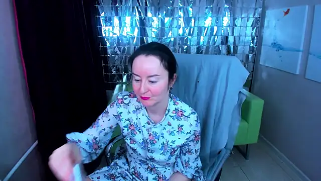 Ninasaaaa online show from 03-14-25, 08:53