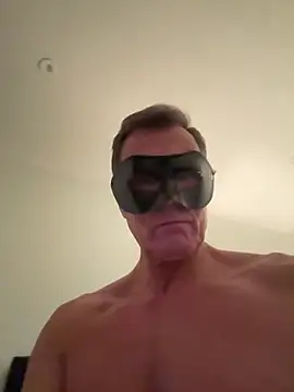 maturemale2024 online show from 12-19-25, 08:33