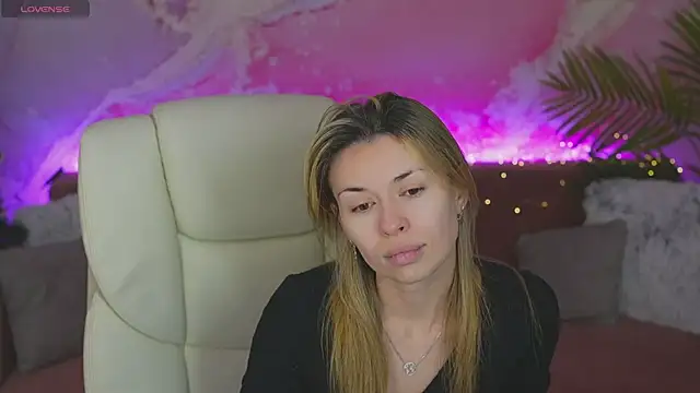 MayaRayy online show from 01-09-26, 11:50