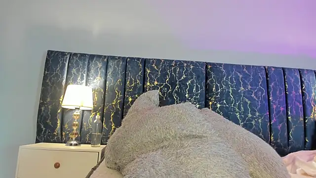 Sophia Lemos online show from 12-04-25, 01:32