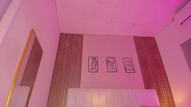 zoe sky  online show from 11-26-25, 11:43