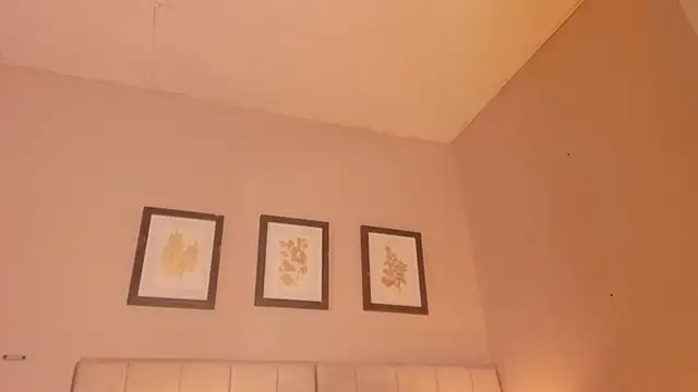 zoe sky  online show from 03-28-26, 11:44