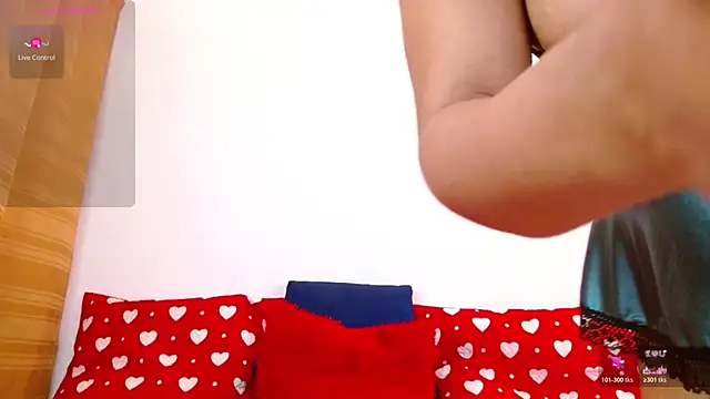 keilasweet1 online show from 12-19-25, 04:16