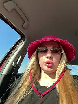 Snapshot of Tatti-Go chatting on 06-29-26, 03:01 Tatti-Go online show from 06-29-26, 03:01