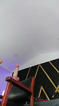 Adel Nesbiit online show from 11-27-25, 09:26