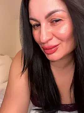 Helena7077 online show from 01-11-26, 12:06