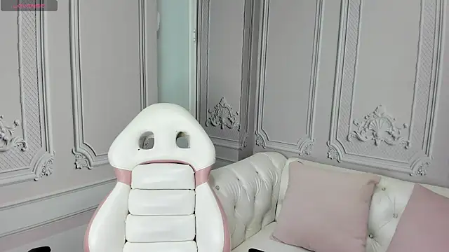 Snapshot of jazmin_goddes_ chatting on 12-28-24, 02:22 jazmin goddes online show from 12-28-24, 02:22