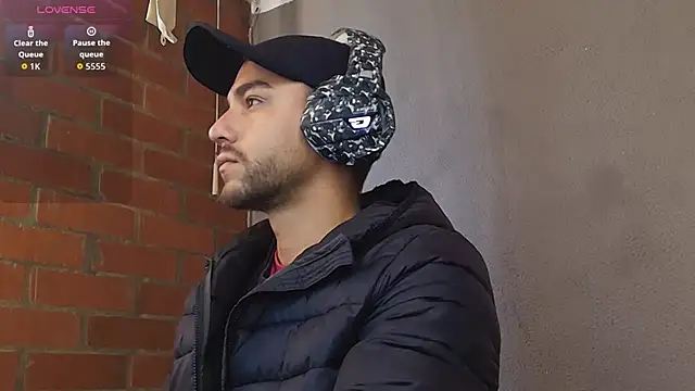 Leandro valenzuela online show from 03-25-26, 12:26