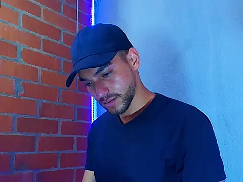 Leandro valenzuela online show from 11-12-25, 06:45