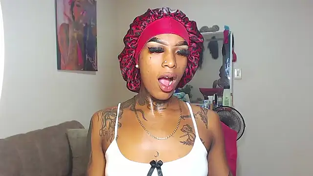 Snapshot of badgirls_cx chatting on 06-17-26, 06:07 badgirls cx online show from 06-17-26, 06:07
