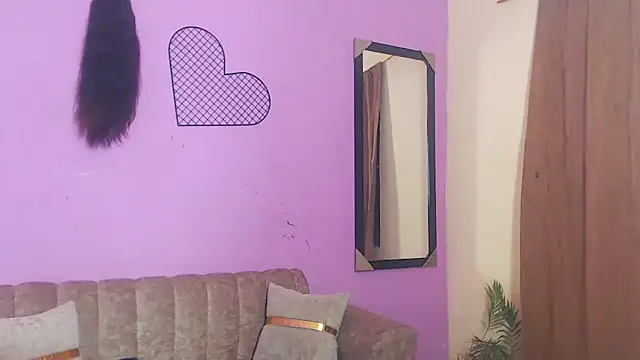 Snapshot of badgirls_cx chatting on 10-03-25, 06:04 badgirls cx online show from 10-03-25, 06:04